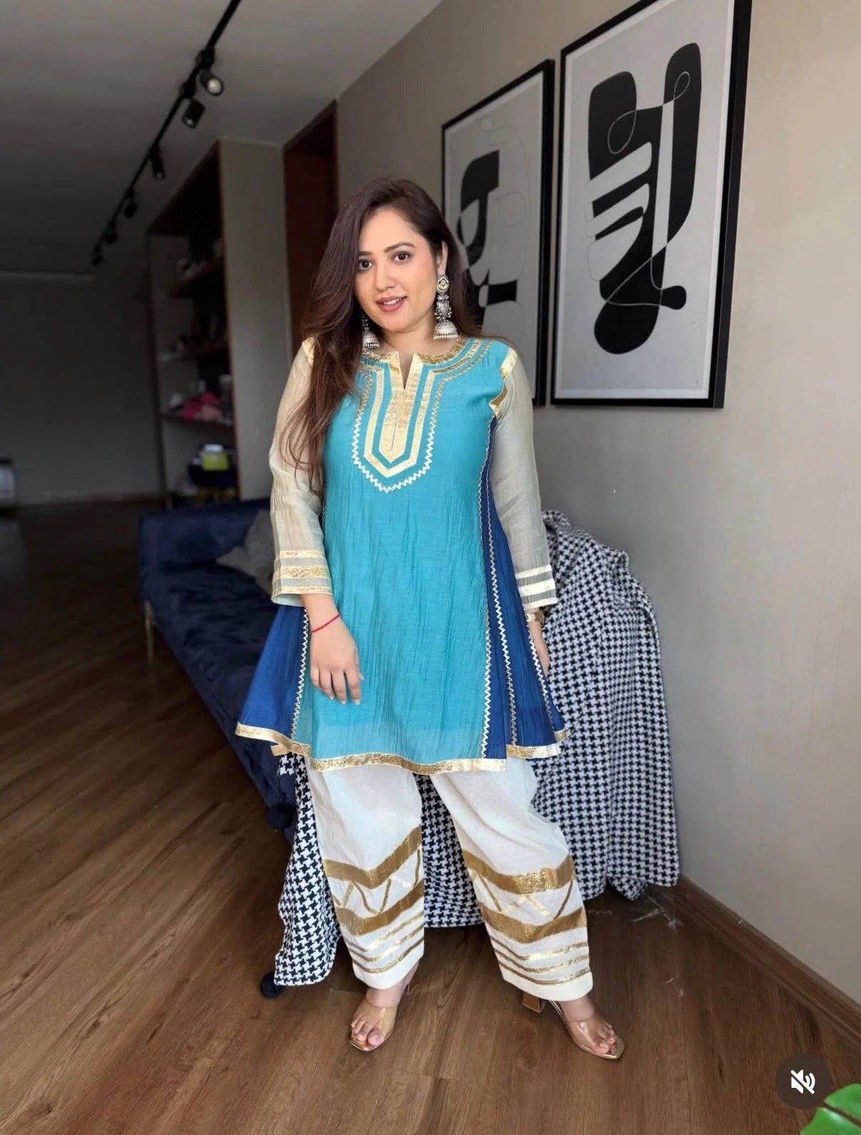 Aliza viral two Piece Suit Set